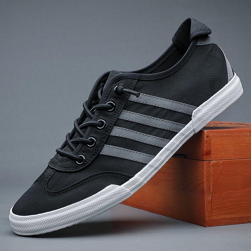 

Модная мужская повседневная обувь парусиновая роскошная 2024 мужские лоферы дышащие на шнуровке плоская мужская вулканизированная обувь черная обувь для вождения SS21029 44