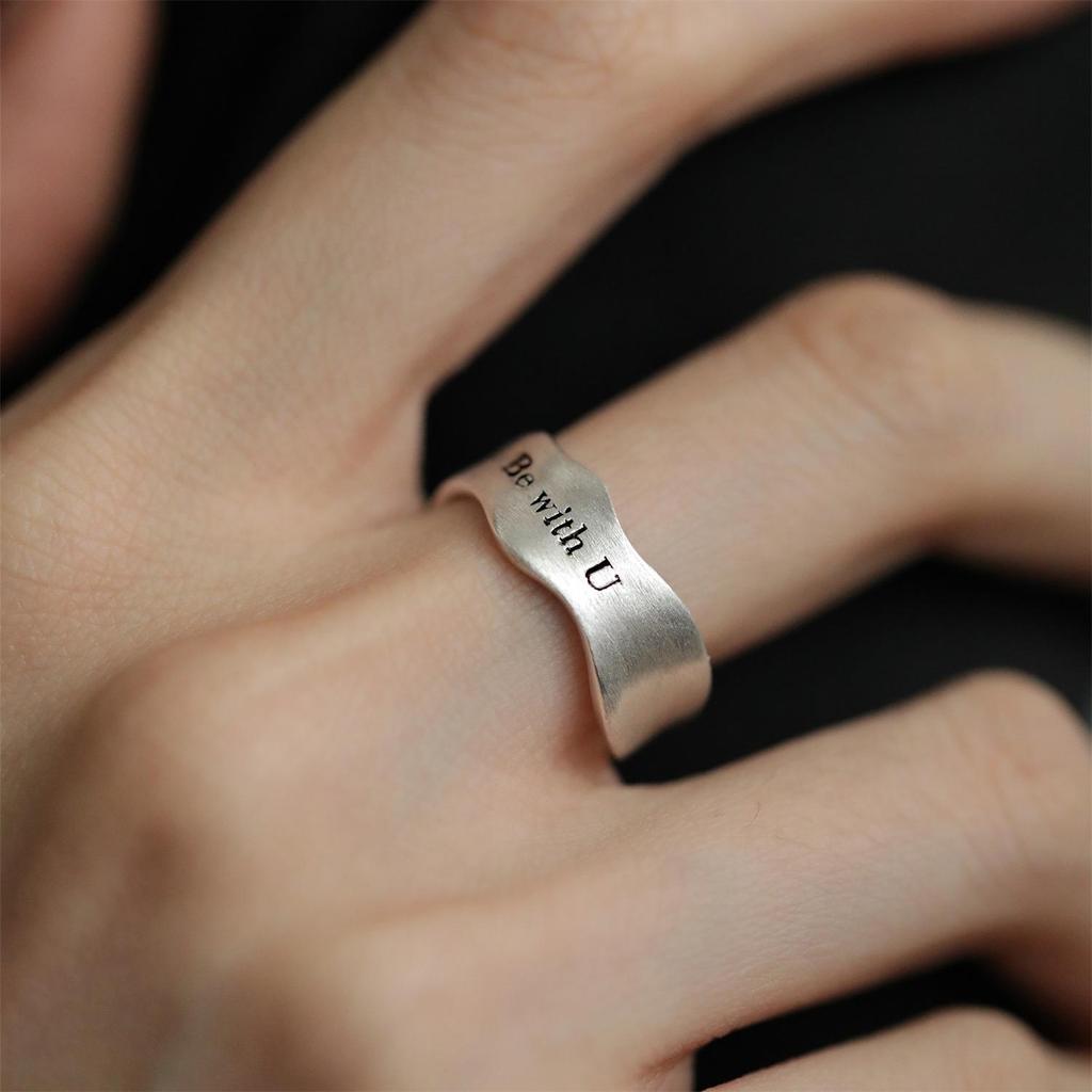Geometric Wave Frosted Letter Ring: Adjustable Open Ring for Women, Cold Style, Hip Hop Index Finger Accessory