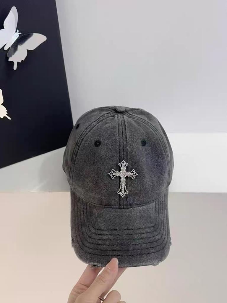 American retro old washed cotton cap fashion personality cross hole baseball cap men's and women's casual hat