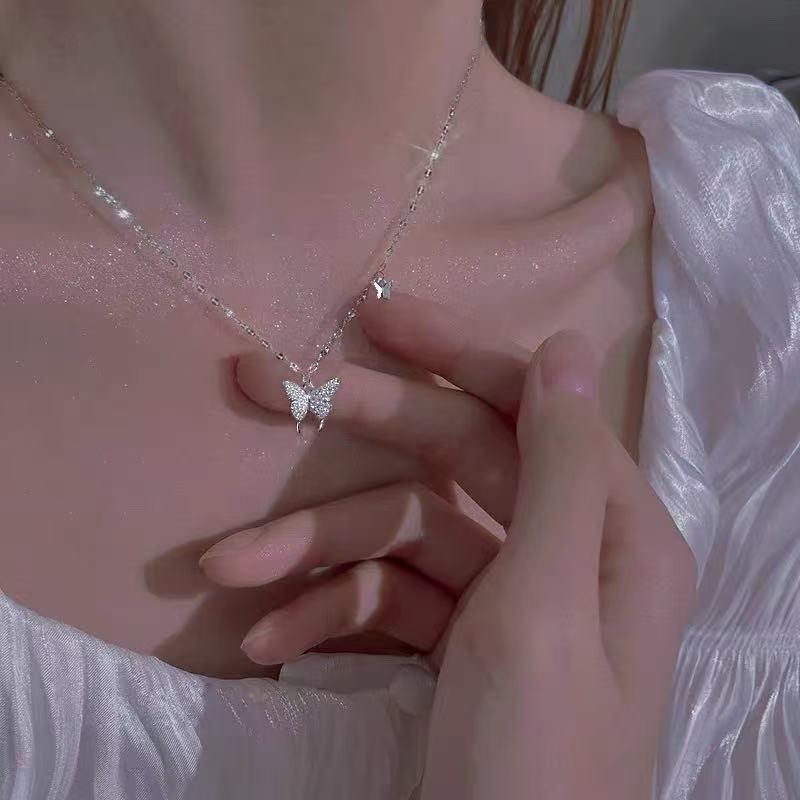 S925 Sterling Silver Zirconia Diamond Necklace for Women - Light Luxury Korean Style Clavicle Chain, Cute & High-End Fashion Accessory
