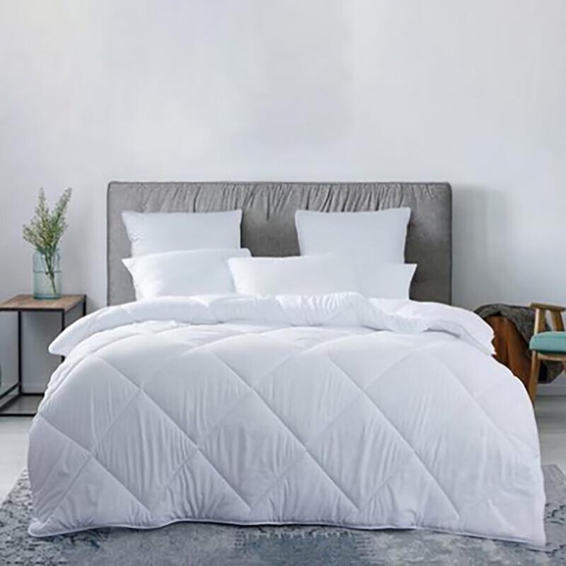 Mengjie Comfortable All-Season Fiber Quilt