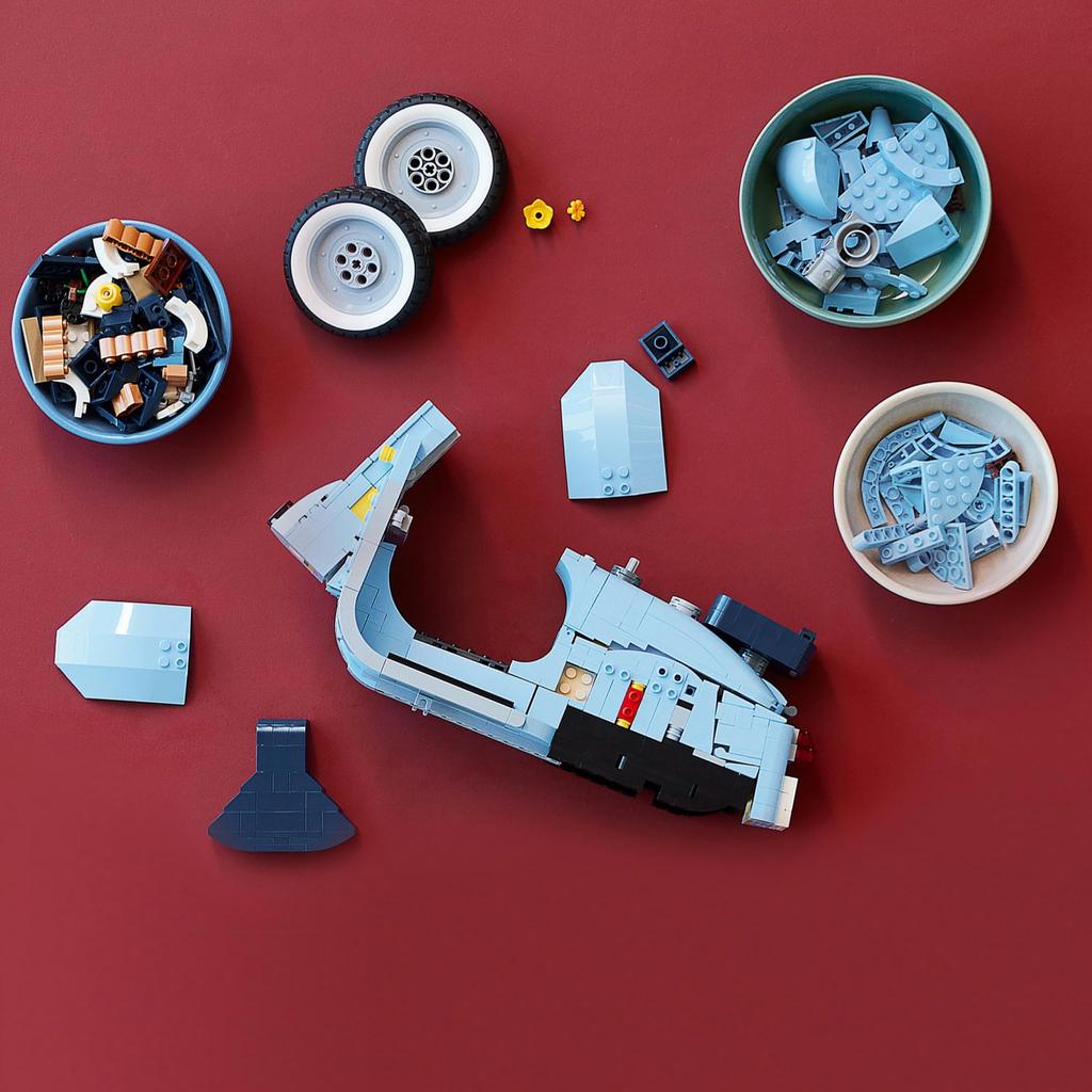 LEGO Vespa 125 10298 Toy Blocks Gift Vehicle Bike Boys Girls Adults