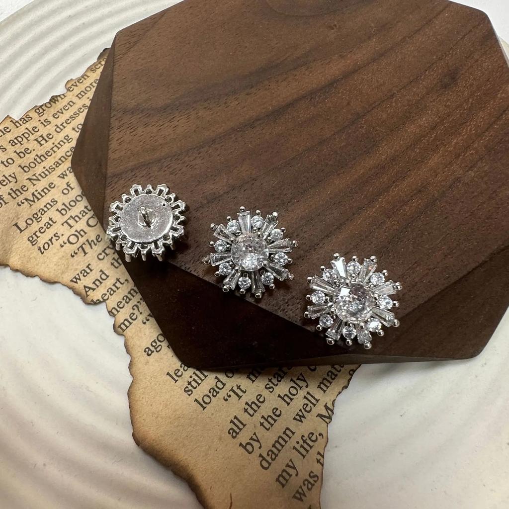 5pc/lot Luxury Snowflake Zircon Button Micro Set Zircon Copper Plated Jewelry Accessories DIY Shirt Dress
