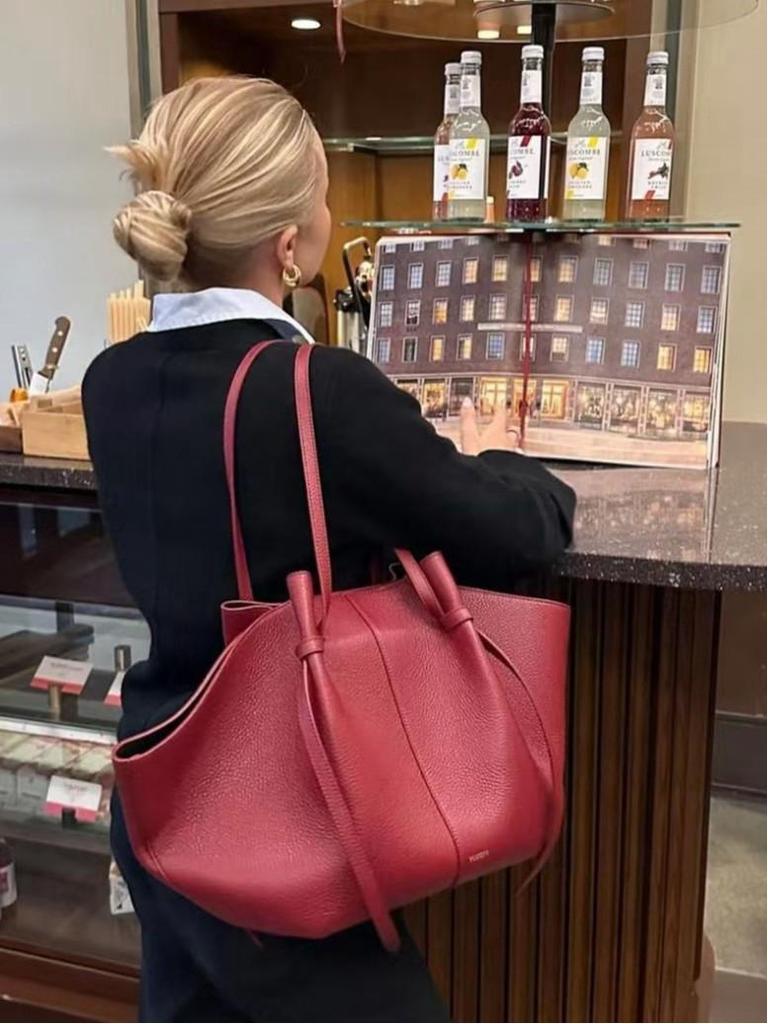 YUZEFI Wing MOCHI Genuine Leather Underarm Tote Bag