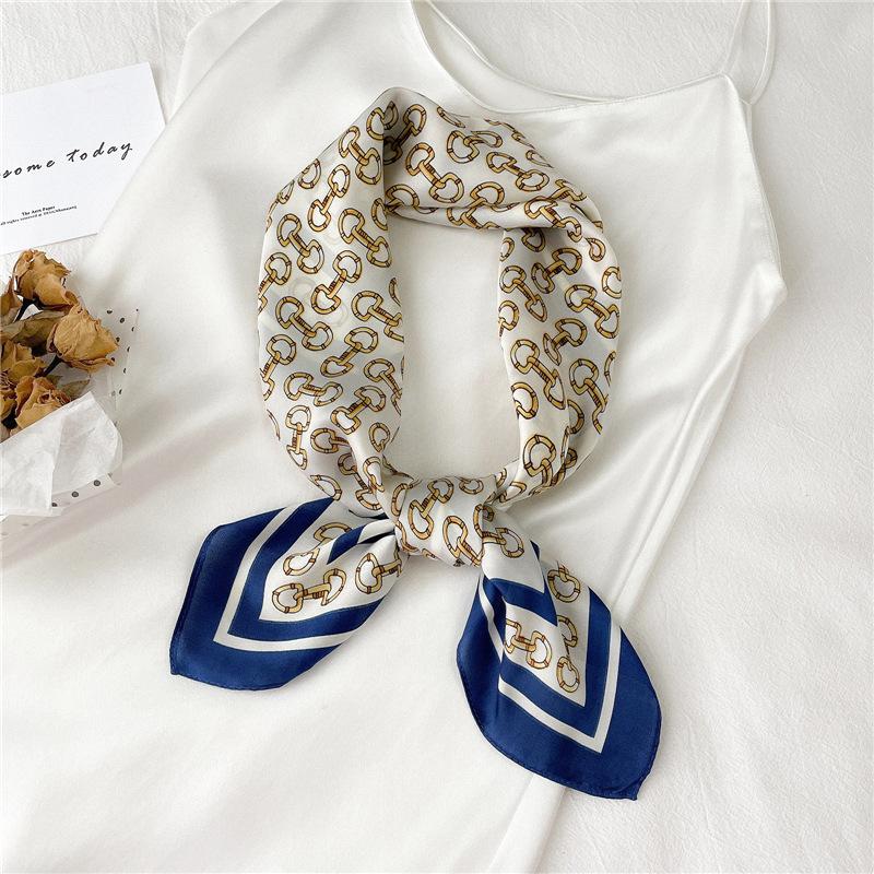 Luxury Chain Small Square Scarf 70Cm Imitation Silk Scarf Women'S Season Travel Decoration Scarf Shawl Silk Scarf