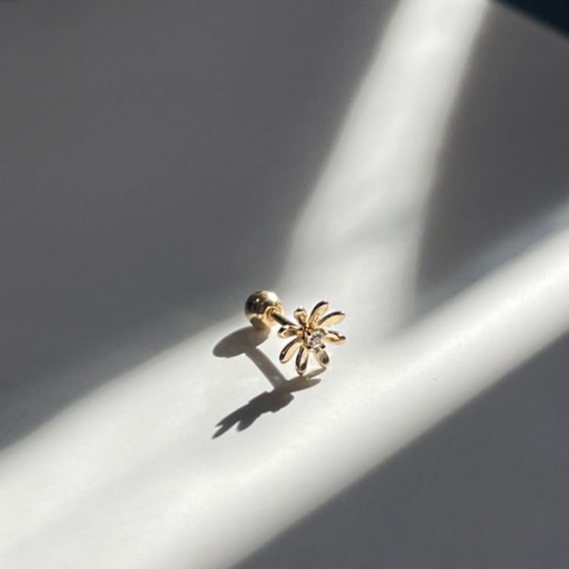 MARQUEMENT 14k Daisy Piercing