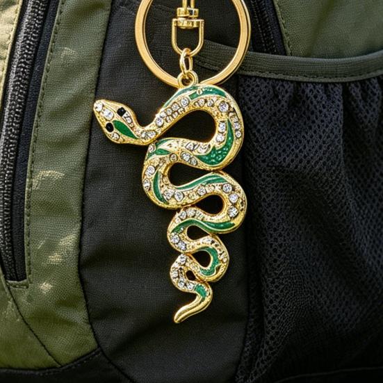 Keychain Pendant Sparkling Rhinestones Inlaid Zinc Alloy Snake Shape Key Chain Lightweight Car Bag Accessory