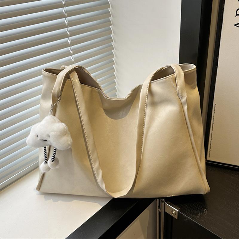 Bag 2025 new bag large capacity women's fashion foreign style high sense soft leather texture shoulder tote bag