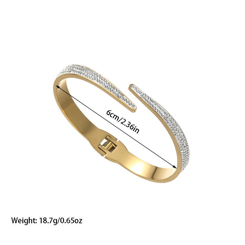 European-American Fashion Rhinestone Titanium Steel Bracelet - Non-Fading Stainless Steel, Simple Open Design.