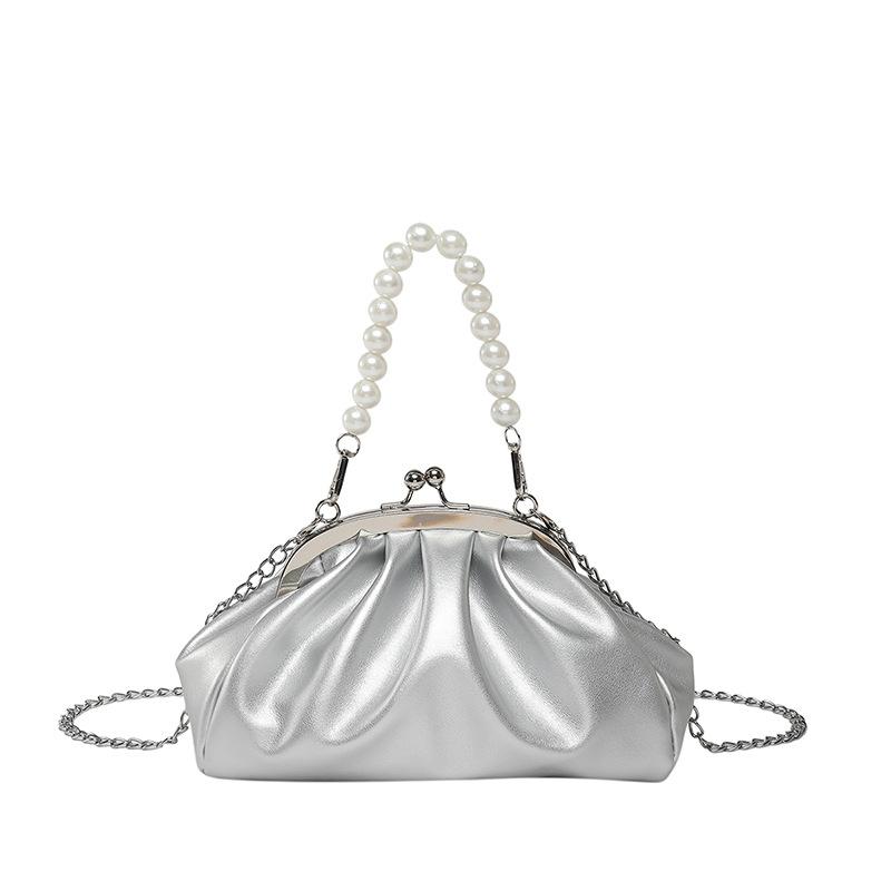 Fashion highend texture temperament gentle fashion pearl handbag spring new foreign style oneshoulder crossbody bag