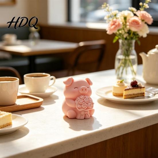 Bedside Table Ornament 3D Printed Pig Figurine with Flower Bouquet Cute Piglet Desktop Rose Piggy Ornament Creative And Statue for Home Office