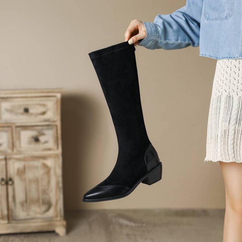 

Осенне-зимние ботинки Мартин на среднем каблуке, женские, резиновая подошва, большой размер, женские ботинки, однотонные, с острым носком, квадратный каблук, замшевые кожаные ботинки, высокие бо 39