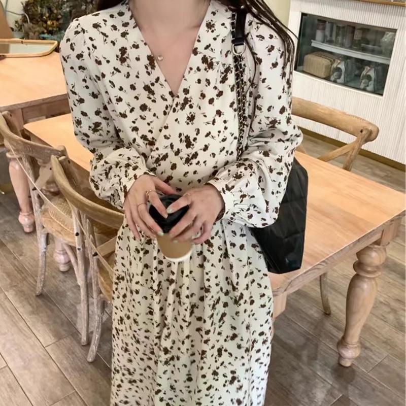 Women's 2024 V-Neck Floral Retro French Tea Break Dress - Autumn/Winter Collection