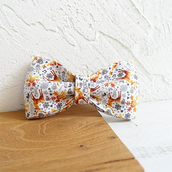 MUTTCO Christmas Collection: High-End European American Pet Bow Tie UBT-061 S (10x6 cm)