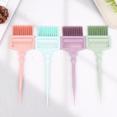 1pcs Professional Hair Tint Brush Non-slip Hair Coloring Cream Brush With Comb Dyeing Picking Bleaching Salon Applicator