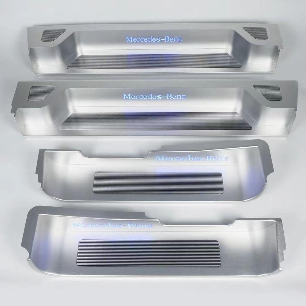 Mercedes-Benz V-Class V260/V250 Full Coverage LED Pedal Welcome Light