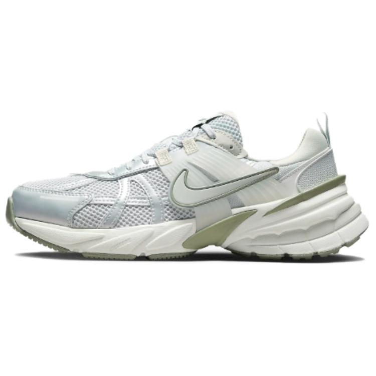 

Новые женские кроссовки Nike V2K Run Photon Dust Light Silver FD0736-006 36