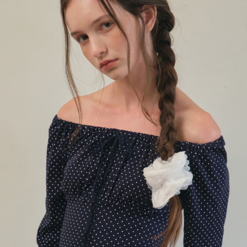 OUR NOSTALGIA Cloud Lace scrunchie_3Color(O25-ACC03)