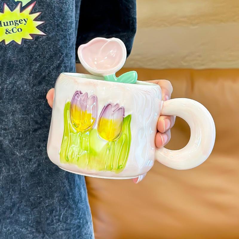 Tulip Cup for Girls with High-value Ceramic Mug with Lid Spoon Large Capacity Coffee Cup Souvenir