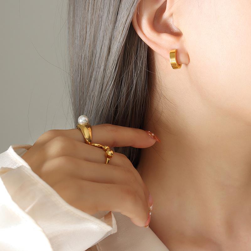 Korean Trend Titanium Steel No-Piercing Hip Hop Earrings, Non-Fading Street Fashion Studs