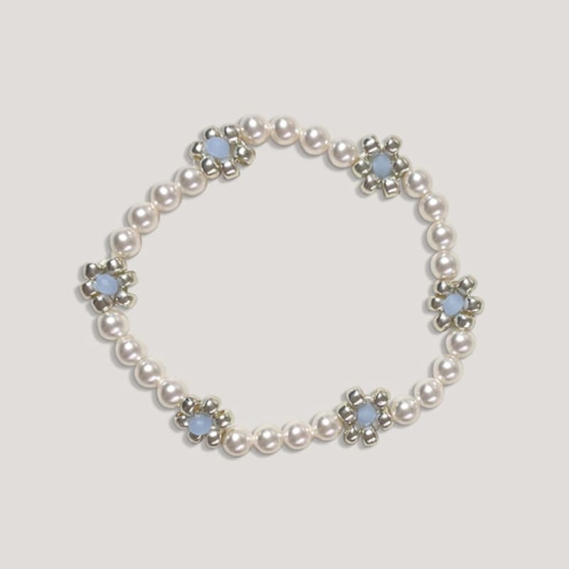 

A Little Tickle Vintage Series Pearl Vintage Bracelet Vintage pearl bracelet