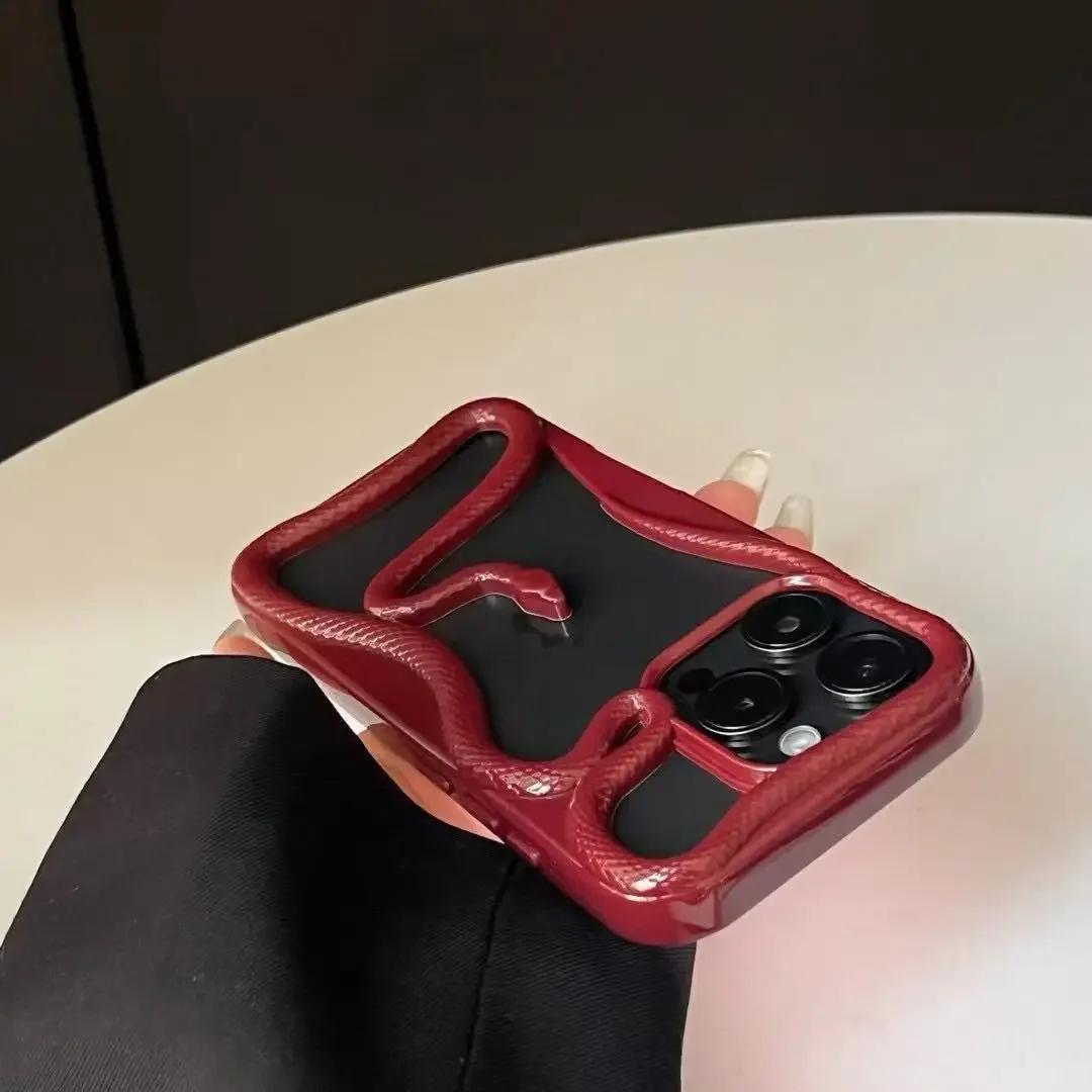 

Чехол для телефона с мягкой резиновой рамкой и полым змеиным рисунком для iPhone 11 12 13 14 15 16 Pro Max, защитный объектив, нестандартный противоударный чехол For iphone 11Promax сливовый