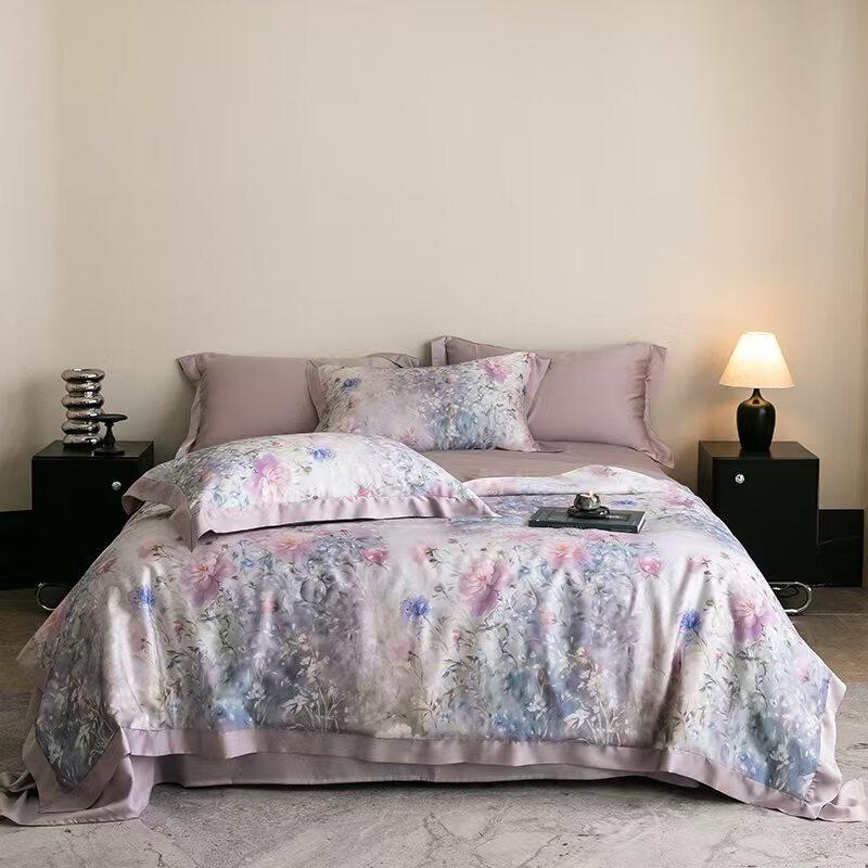 

Light Luxury Soft Polyester Summer Quilt