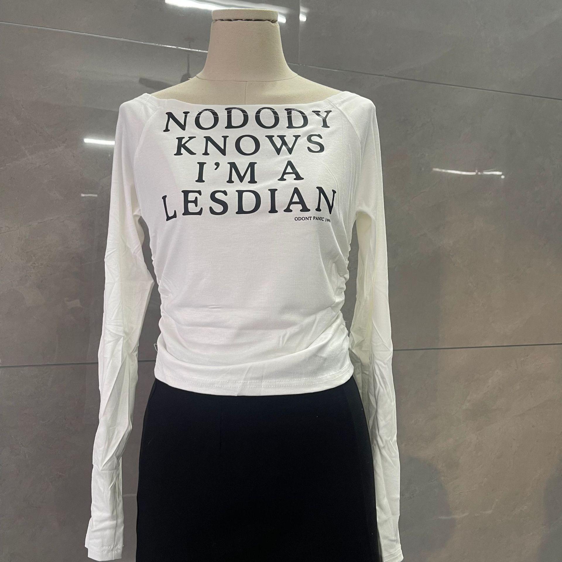 

Korean Style Off-Shoulder Letter Print Long Sleeve Crop Top L (Approx. 115 lbs)