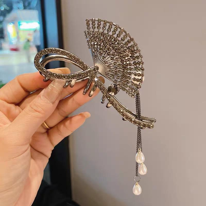 Alloy Womens Back-of-Head Grabber Large High-End Hair Claw Clip Summer 2026 Shark Clip Headpiece Japan and Korean Style