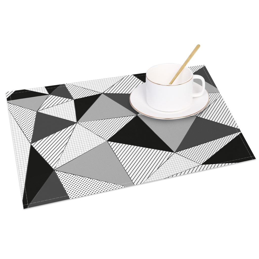 Black White Geometric Printed Kitchen Placemat Dining Table Mat Heat Resistant 4pc Linen Table Pads Tableware Home Decoration