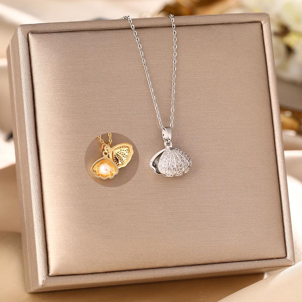 Women's Silver Titanium Steel Necklace with Micro-Inlaid Zircon - Elegant, Durable Clavicle Chain Jewelry