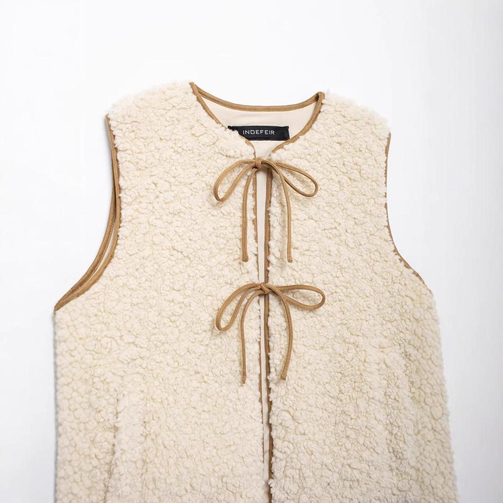 Gilet sans manches à lacets en cuir d'agneau pour femme - Nouveauté automne/hiver 2024