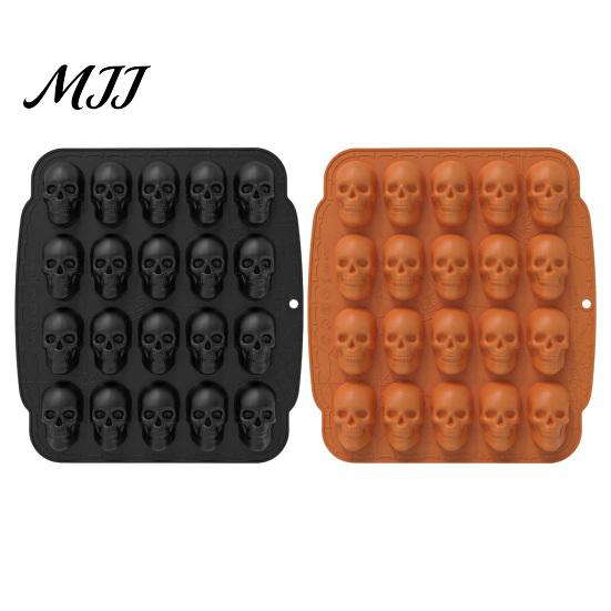 Ghostly Food Decoration Skull Cake Mold with 20 Cavity, Halloween Theme, Silicone Non-Stick Candy DIY Pudding Jelly Mold, Realistic 3D Tray for Baking