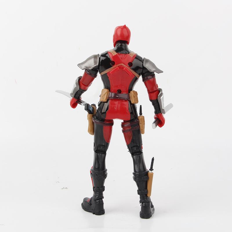 Anime Wolverine & Deadpool Model Toy Ornament