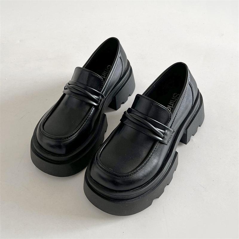 Fashion Women's Slip-on Round Head Lolita Shoes New Japanese Style College Student Loafers Women Retro Platform Cosplay JK Uniform Shoes