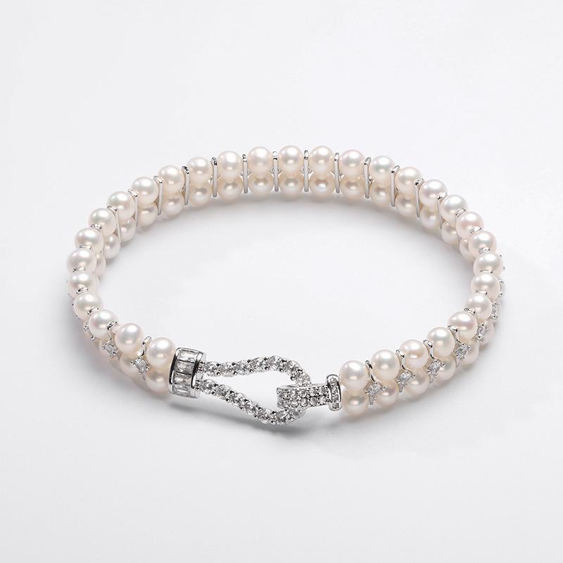 Korean Fashion Freshwater Pearl Bracelet - Versatile, Elegant Bestie Gift
