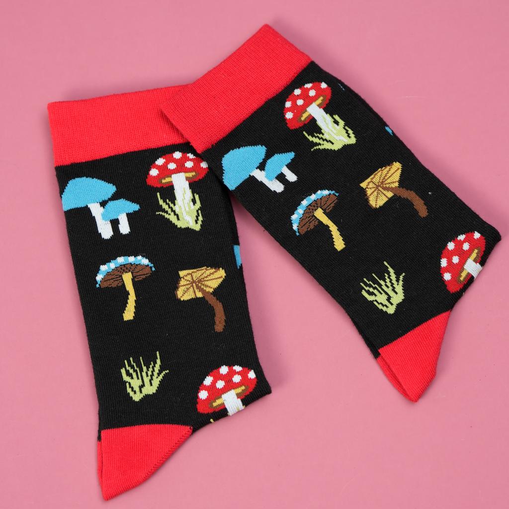 1 Pair Multicolor Mushroom Umbrella With Black Background Breathable Men's and Women's Mid-calf Socks Suit In All Seasons