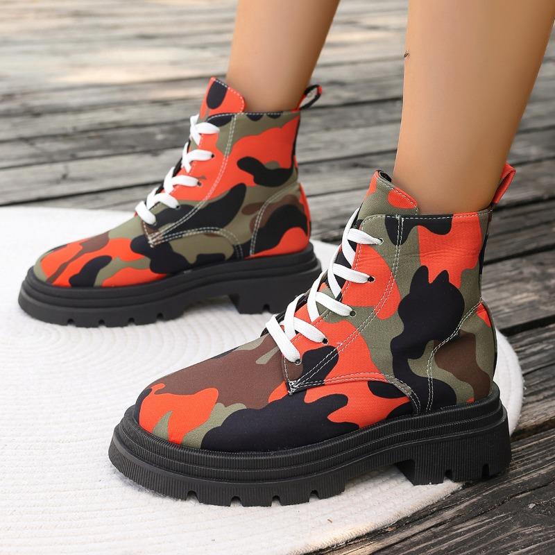 Fashion Autumn/Winter New Platform Modern Ankle Boot Women Round Toe Printed Lace-up Thick Bottom Motorcycle Boots Gothic Shoes