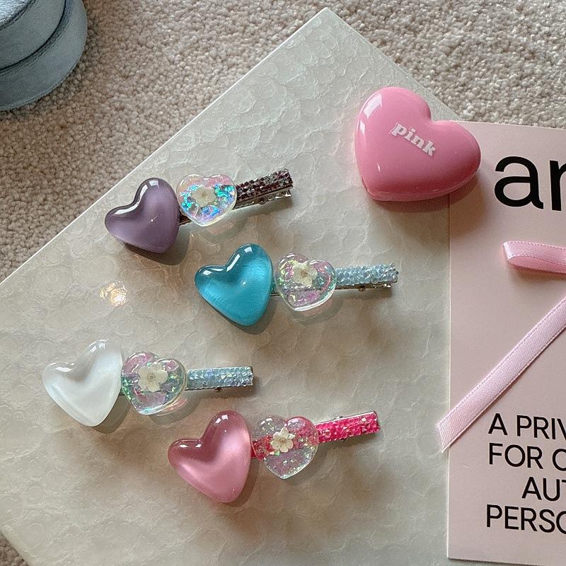 Cute Hair Clips for Fringe, Sweet Heart-Shaped Duckbill Clips for Girls' Side Parting