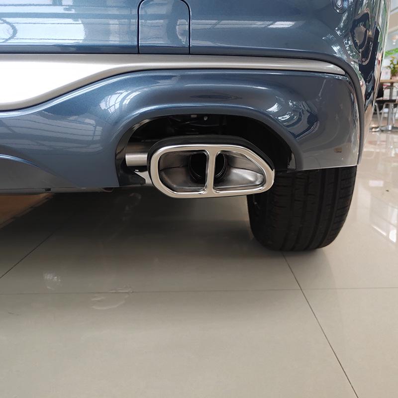 Ford Escape Silver Stainless Steel Quad-Outlet Exhaust Cover