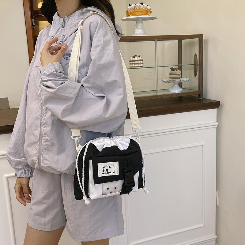 Spring cute small bag messenger bag new Japanese girl Harajuku student canvas bag shoulder bag bucket bag