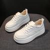 Modische vielseitige kleine weiße Schuhe Damenschuhe Plateau-Erhöhungsschuhe 2025 Herbst Neu Vielseitige lässige Sportschuhe