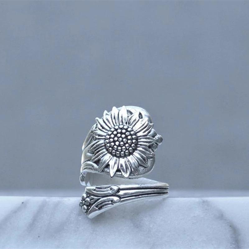 New Women's Retro Daisy Open Ring Simple New Jewelry