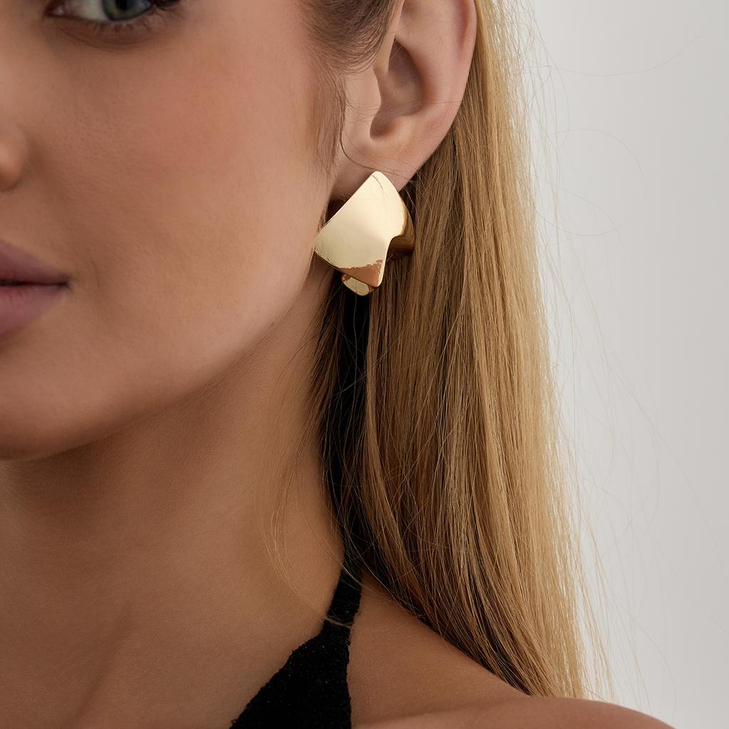 Ingemark Trendy Simple Texture Geometric Stud Earrings Women 2026 New Punk Irregular Metal Piercing Ear Accessories Jewelry Gift