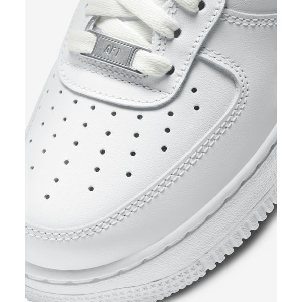 Nike Air Force 1 07 Triple Beyaz Bayan Spor Ayakkabı DD8959-100