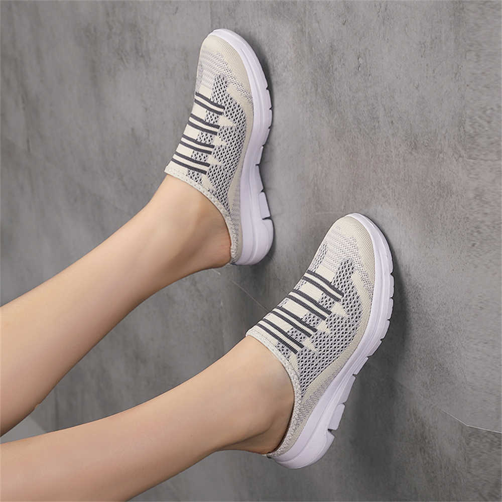 Fashion Light Soft Sole Outdoor Summer Casual Sneakers Woman Shoes Ladies Green Sports Super Cozy Popular Goods Basquet Cool