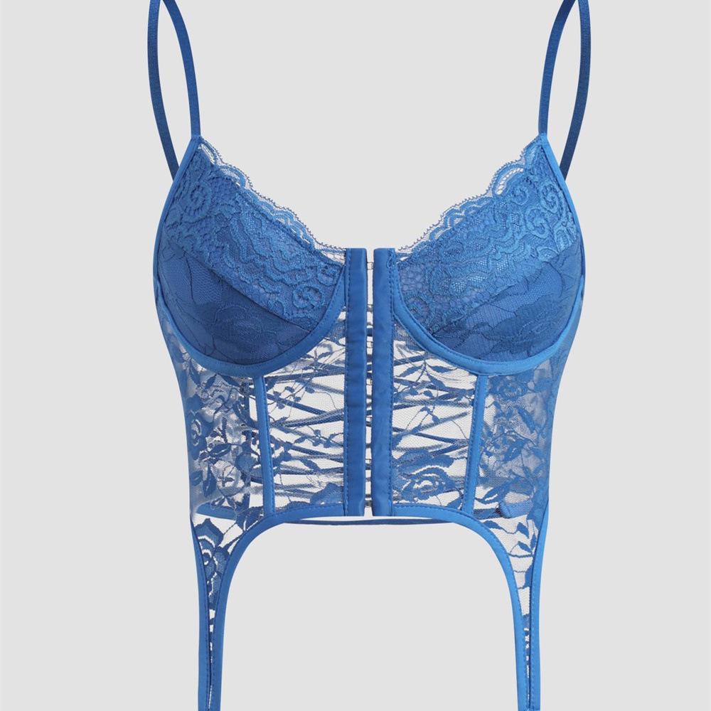

Сексуальный кружевной топ-камезоль с перекрещенными бретелями и открытой спиной L