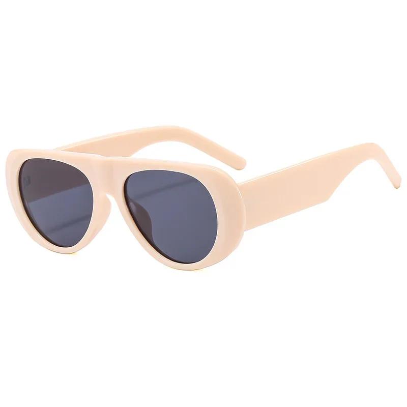 

Oversized Pilot Sunglasses Women Fashion Luxury Big Frame One Piece Gradient Sunglasses Retro Classic Thick Shades