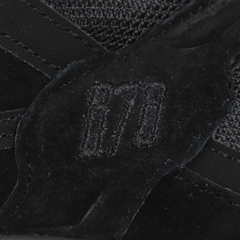 New Balance 878 Triple Black