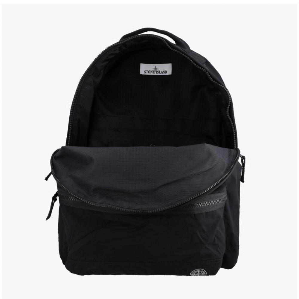 Stone Island Mini Wappen Logo Patch Backpack L1s159200010 S0251 V0029